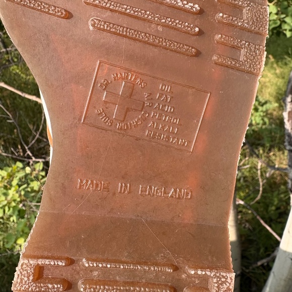 Dr. Martens 1460 Made in England White Leather Boots Size 8 – Worn Once - Picture 5 of 8